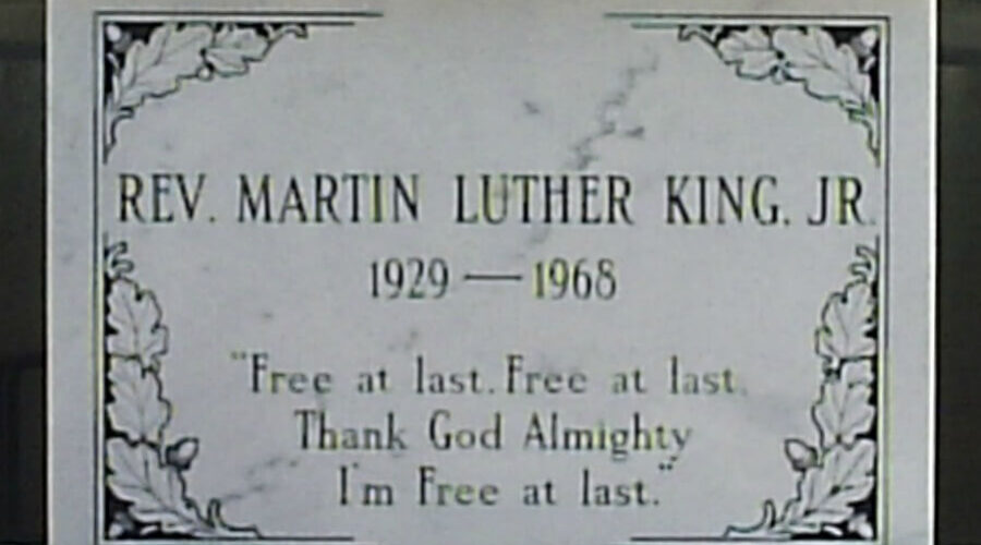 Dr. Marting Luther King Jr, Headstone