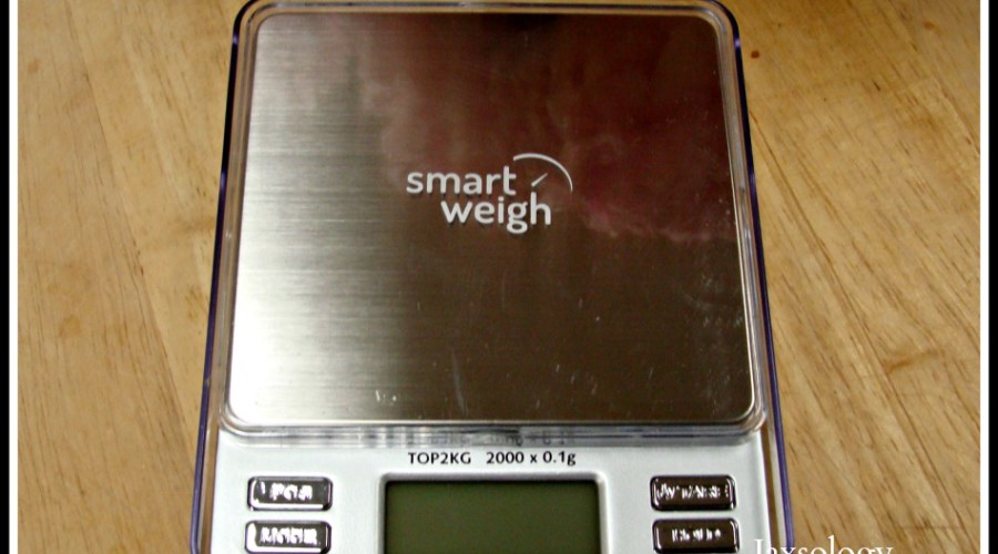 Smart Weight Pro Pocket Scale in Plastic Case